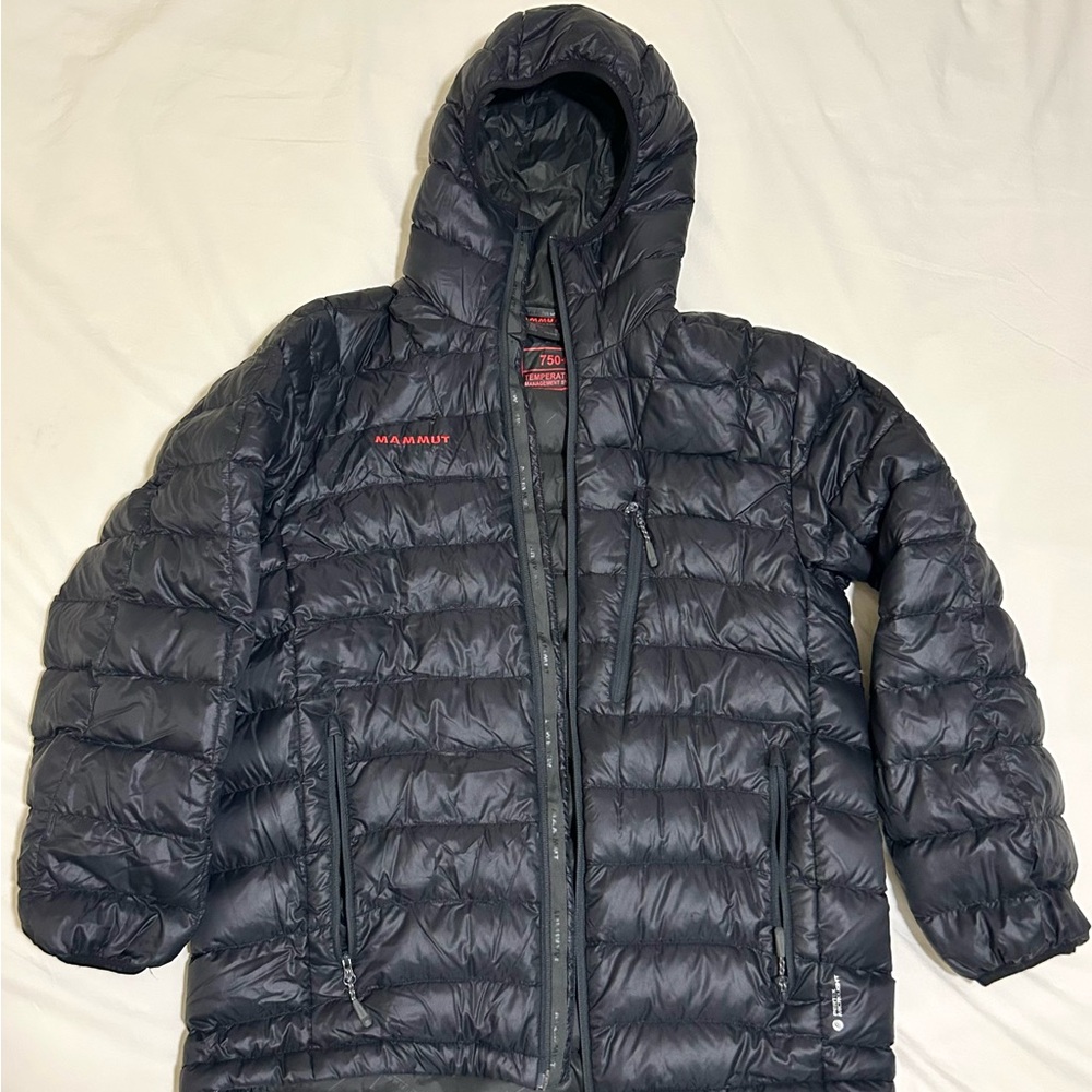 Mammut Black Down Powerfil 750+ fill Jacket
